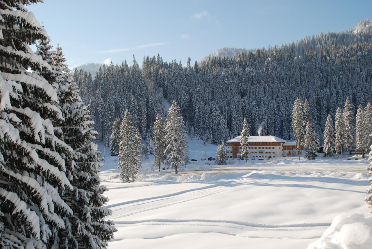 Blsv Sportcamp Direkt Am Kurvenlift Hostel Schliersee Exterior photo