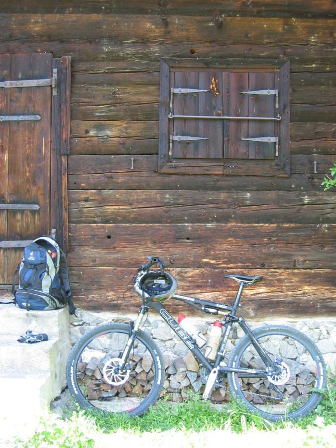 Blsv Sportcamp Direkt Am Kurvenlift Hostel Schliersee Exterior photo